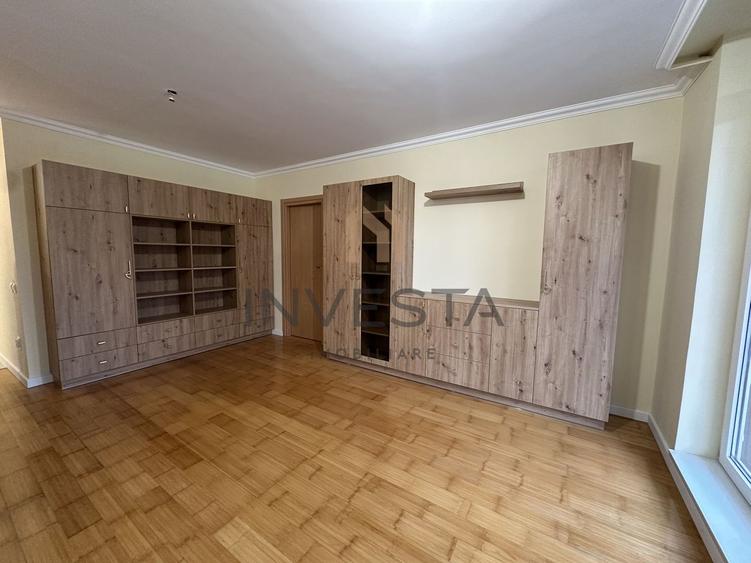 Apartamet 2 camere la etajul I cu podea din bambus in Borhanci!