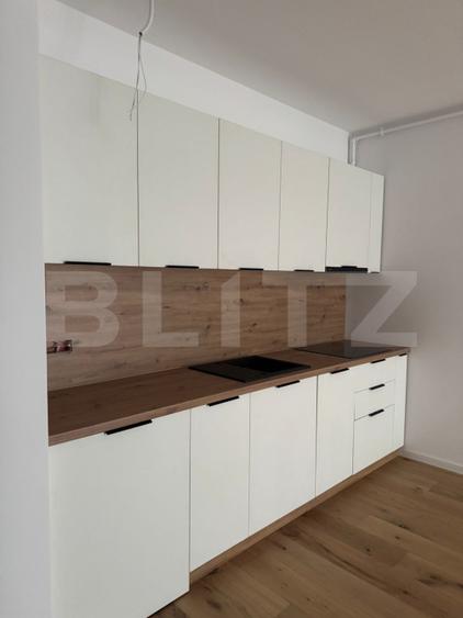 Spatiu birou de închiriat, 41 mp, Central