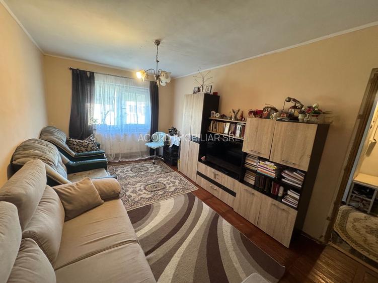 Apartament 2 camere zona Anda cu Centrala - 2