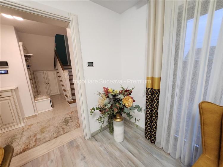 Casă de lux de vânzare în Suceava | 4 dormitoare | 3 băi | 1 - 11