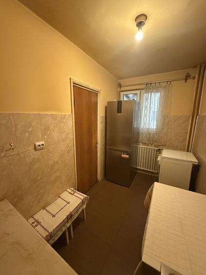 Apartament 3 amere. Parc Tineretului. Zona Trestiana. La 3 min. de metrou