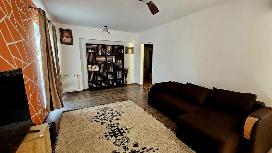 Apartament 3 camere | 90 mp | 2 băi | 2 balcoane | Parcare | Direct proprietar