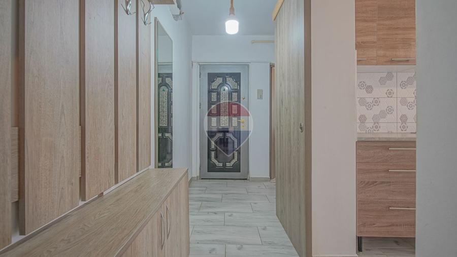 Apartament cu 2 camere de vânzare - REZERVAT