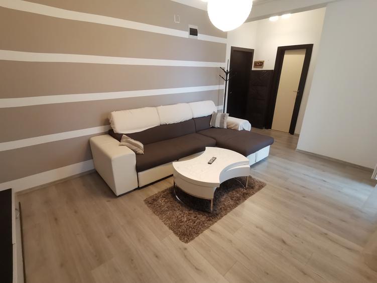 INCHIRIEZ ap. 2 camere decomandat de lux ,zona Turnisor