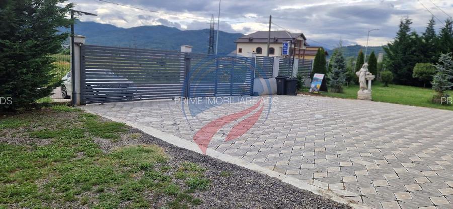 Pensiune  în Călimănești + 2 A-Frame - Teren 5.574 mp - Bonus Mercedes 350d - 31