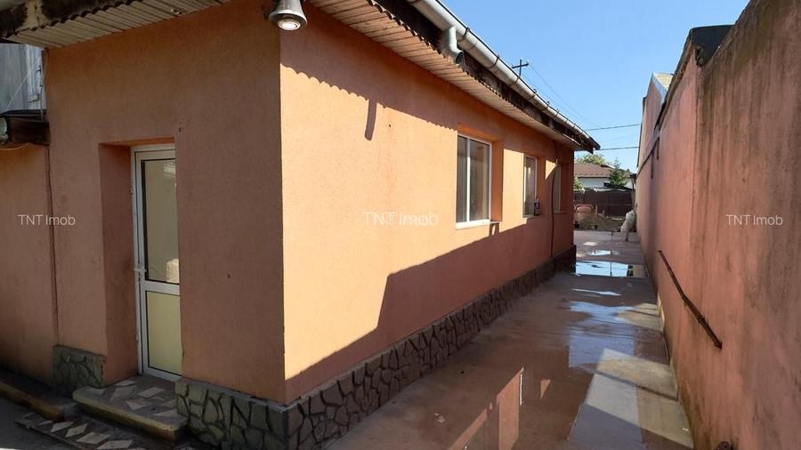Casa cu teren 700 mp, Primaria Chiajna ! - 2