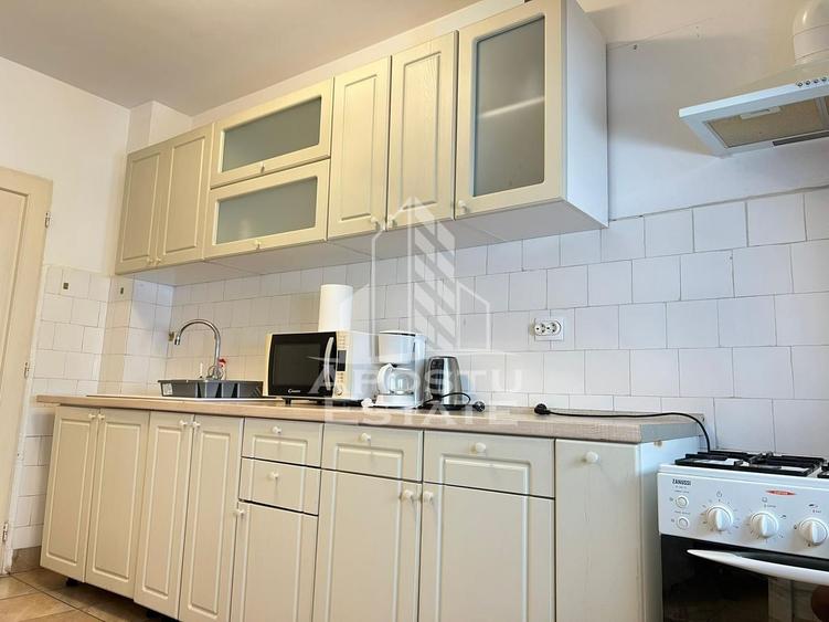 Apartament cu 4 camere, 2 bai în Piața Unirii, Timișoara