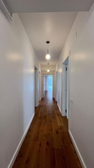 4 camere cu vedere catre parc Herastrau