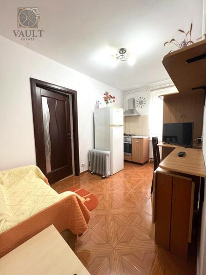 Garsoniera - bloc anvelopat - Baicului