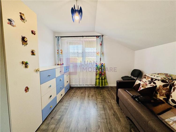 Casa individuala de vanzare Sura Mare | teren 344 mp | pivnita