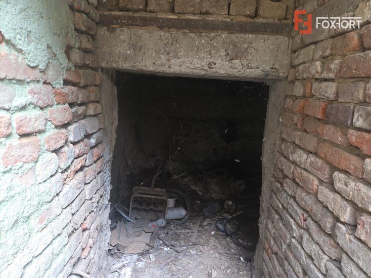 Casa individuala de vanzare cu 2 camere, in Arad, zona Lebada, Teren 280 mp