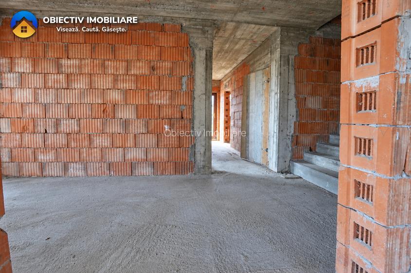 Vila la rosu si teren 500 mp de vânzare , Zona Fermelor - 11