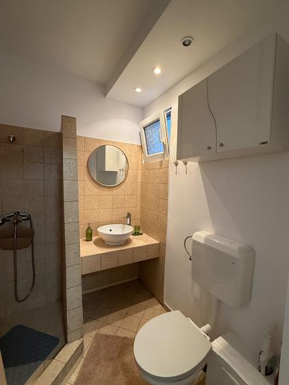 Inchiriez apartament 2 camere Drumul Taberei zona Afi mall,5 min. metrou Favorit
