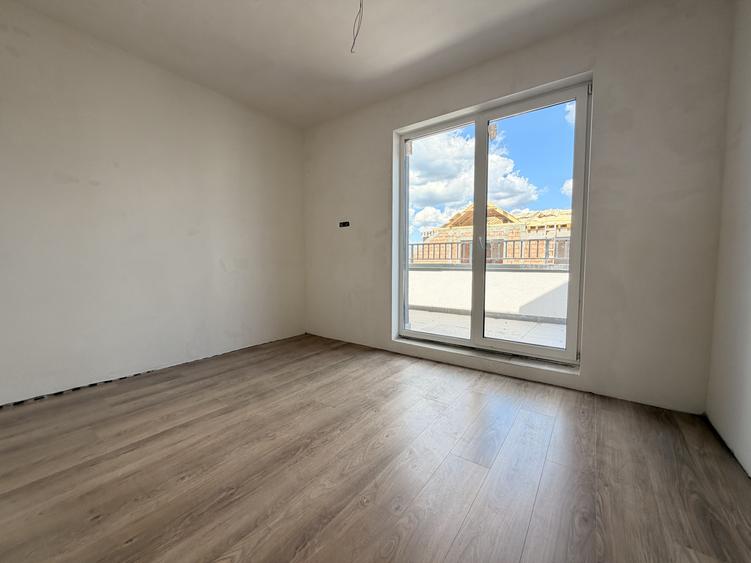 COMISION 0%-Apartament 3 camere, 78 mp, terasa 20 mp, cu lift