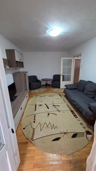 Exclusivitate-Dacia, apartament 2 camere, centrala gaz, et. 2/4, termen lung