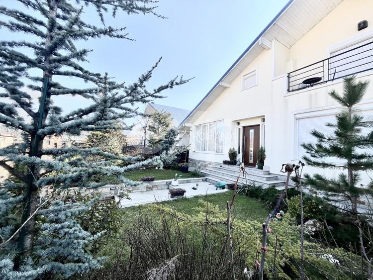 De vanzare vila individuala 7 camere mobilata si utilata complex Corbeanca - 4