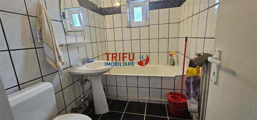 Apartament de vanzare Zona Tolstoi !