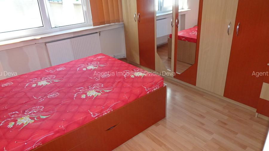 Inchiriez, apartament cu 2 camere in Deva, zona ultracentrala (Casa de Cultura) - 10