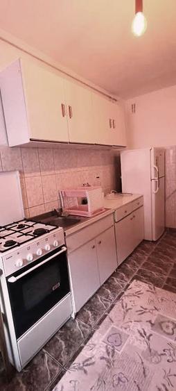 Apartament cu 3 camere in Racadau