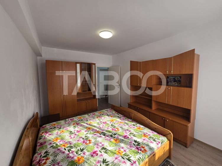 Apartament 3 camere 73 mpu balcon 6 m loc de parcare zona Turnisor