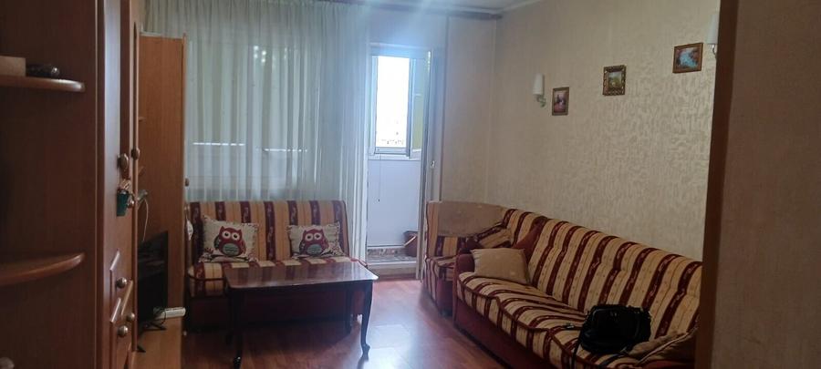 Bucur- Obor  metrou  - vanzare ap. 3 camere  decomandat