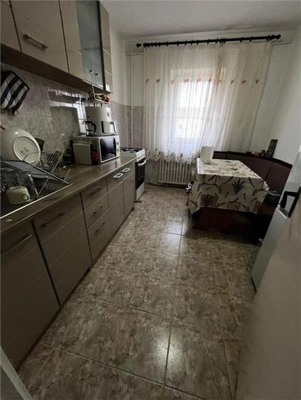 OLIMPIA - 2 CAMERE - BLOC IZOLAT - ACOPERIS - ZONA BUNA