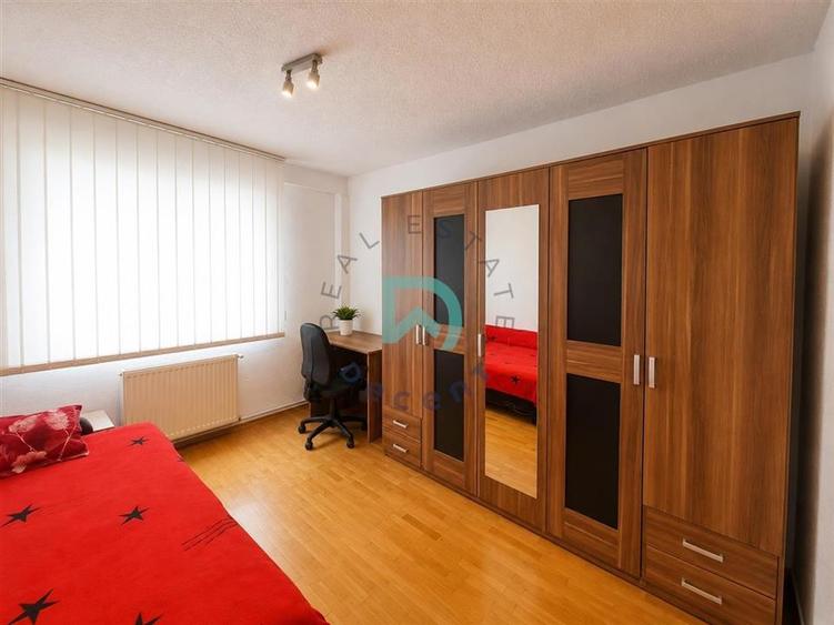 Apartament 3 camere Grivitei, intermediar, Brasov