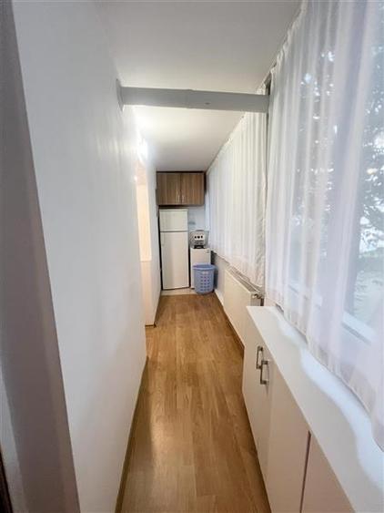 Apartament 2 camere decomandat, etajul 1 mobilat si utilat , parcare