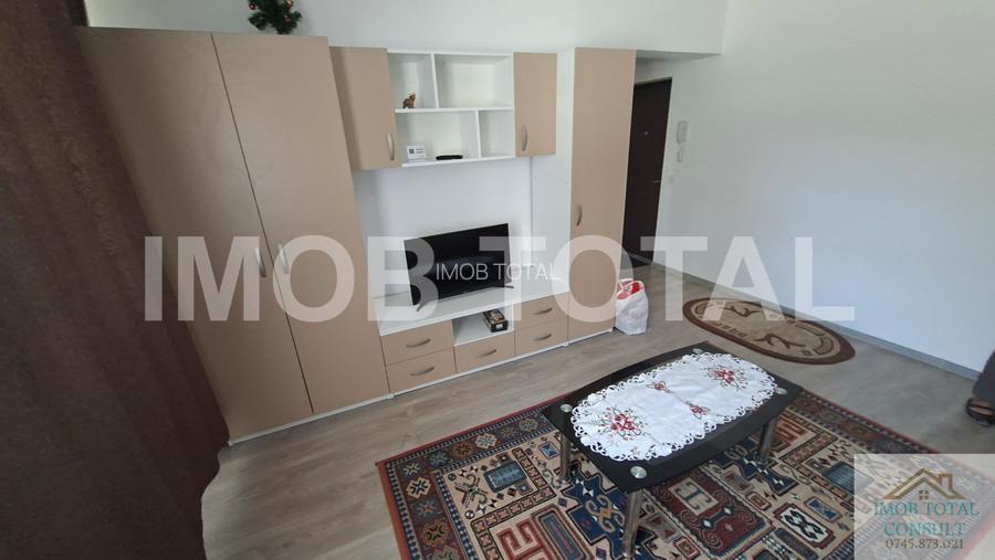 Garsoniera Trivale , bloc nou - 5
