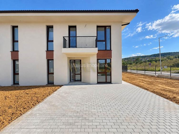 Duplex 120 mp utili Teren 340 mp Chinteni