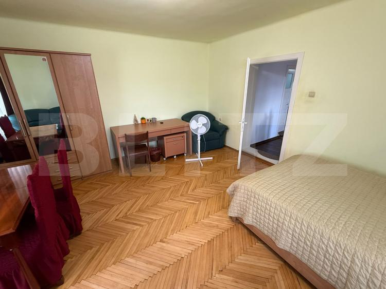 Garsoniera, 35 mp, pat matrimonial, zona UMF