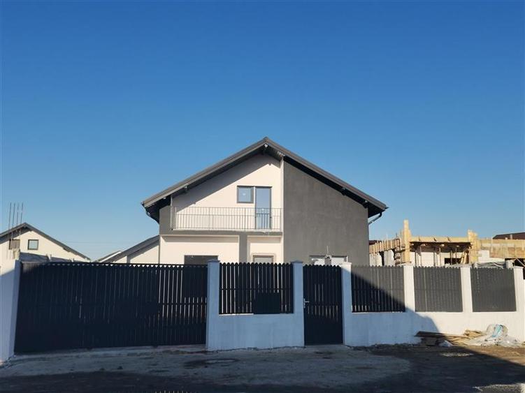 Pantelimon, Ferma animalelor, vila P+M, 2025