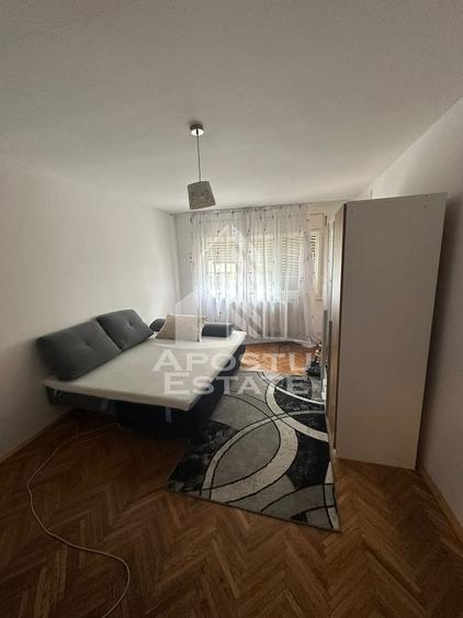 Apartament 3 camere de inchiriat ,Centrala Proprie,Balcescu-Timisoara