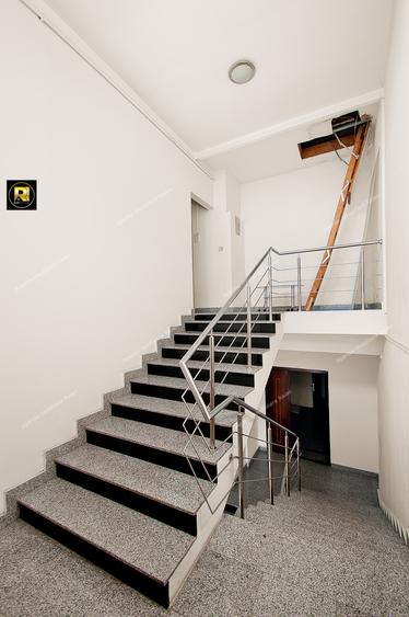 Vanzare Cladire S+P+3Et,destinatie mixta,in Galati,ultracentral,pe blv. Brailei