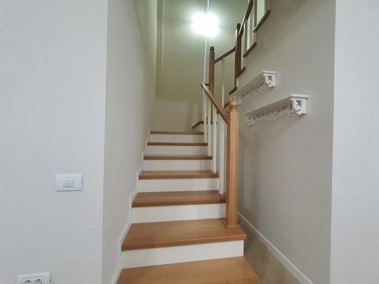 Casa 4 camere ,mobilata,utilata,lux,termen lung