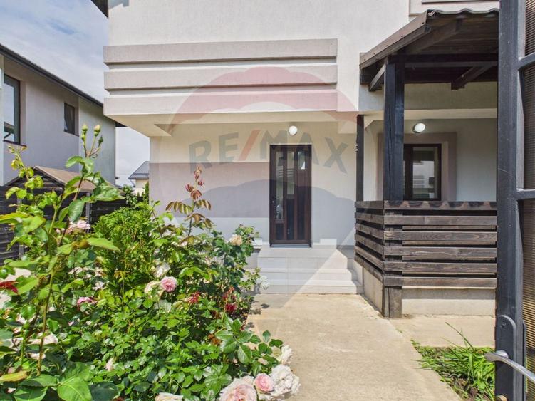 De vanzare| Casa individuala 4 camere | Comuna Berceni | Ilfov