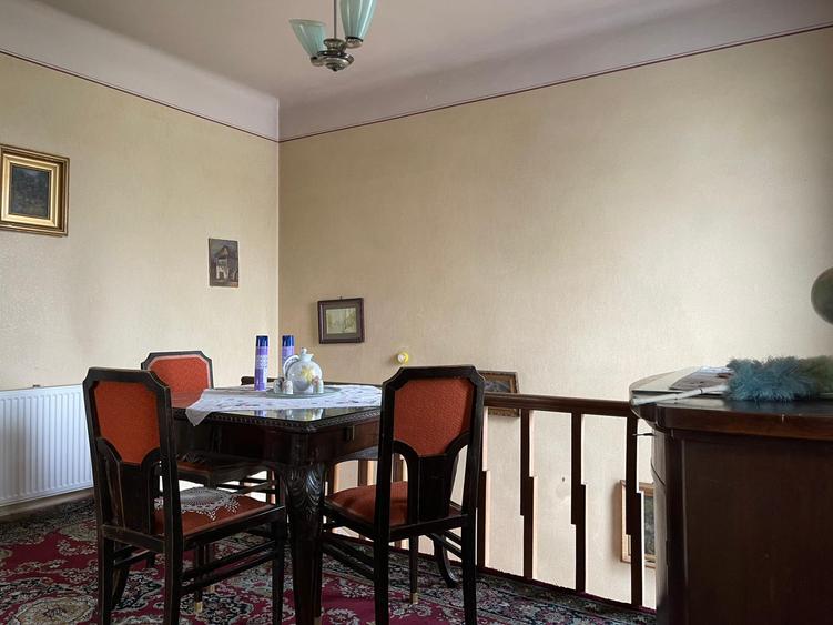 Vila interbelica, zona linistita