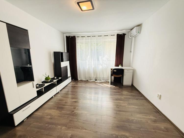 Șagului – Rebreanu – Carrefour | 1 cameră | Decomandat | Etaj 2