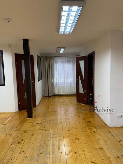 Birou 70 mp cu balcon generos | Zona centrală - 2