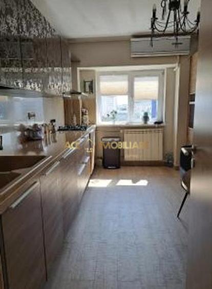 4 Camere de inchiriat | Victoriei | Metrou | Pet friendly