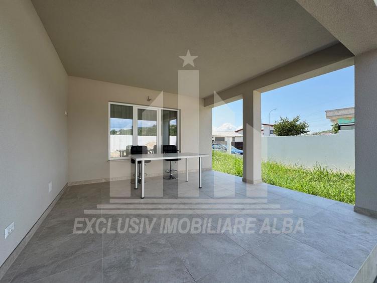 Casa individuala | 130 mp | 477 mp teren | Toate utilitatile | Cetate