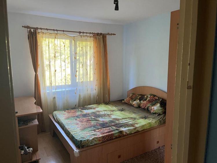 2 camere confort 2, etaj 2, Viziru 1 - Pistruiatu