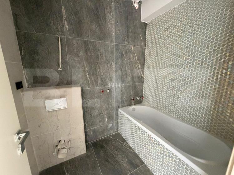 Casă individuală de lux cu piscină și teren generos de 1.190 mp în Cisnădie