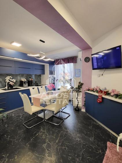 Casa cu 4 camere, la cheie, lux, 110mp, 2 parcari, an 2020, in Deva