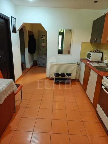 Apartament 2 camere în zona TRIBUNAL