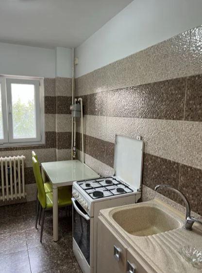 P-ta Muncii METROU,bl.reabilitat,et.5/10,DECOMANDAT,mobilat,utilat complet.