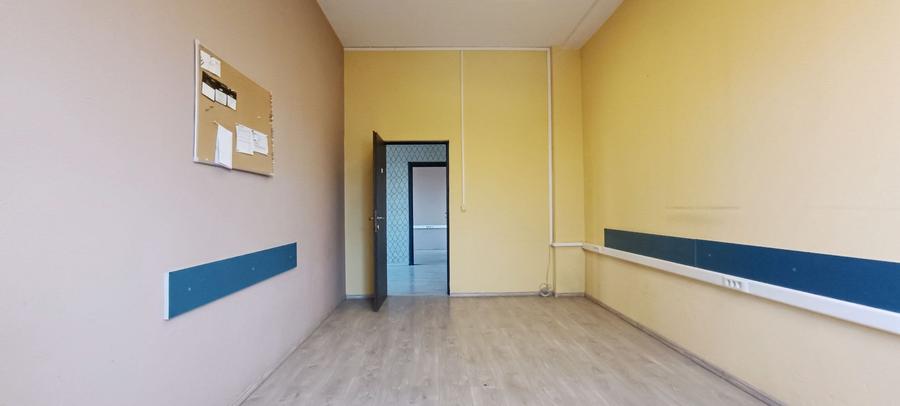 Spatii de birouri si productie-depozitare in Brasov