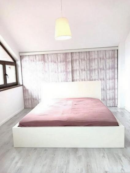 Apartament 4 camere | Vatra Nouă | Etaj 3/3 | 2 Parcari | 170 mp