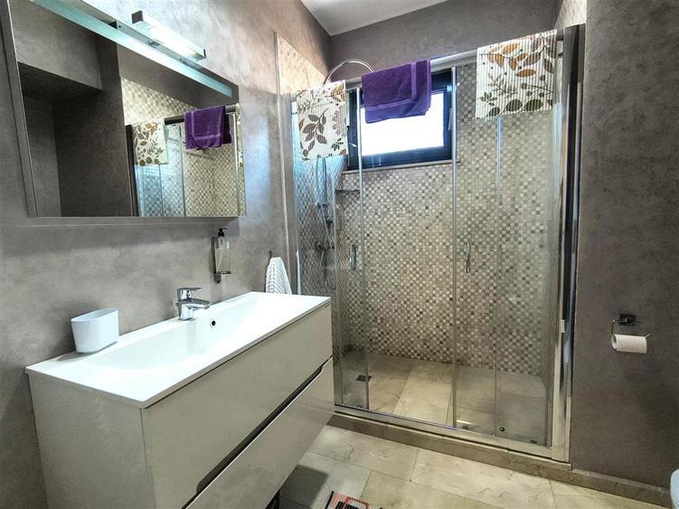 Apartament doua camere cu parcare de inchiriat in Mamaia