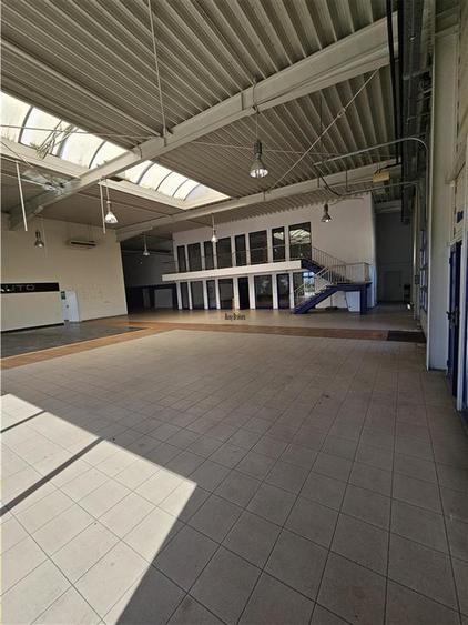 Showroom Auto Complet Echipat - 1850 mp - Soseaua Alba Iulia